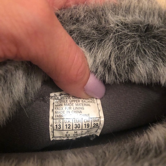 Sketchers - Picture 3 of 3